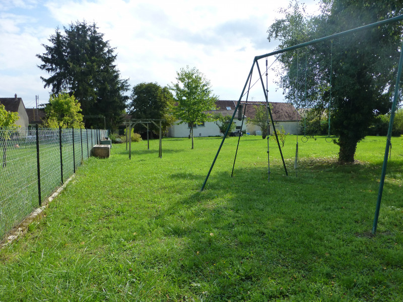 Maison 6 pièces de 139 m² avec grange attenante de 82 m² photo 5